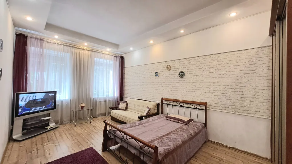 Квартира 1-комнатная Квартира — Калининград