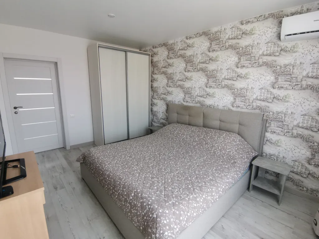 Этаж в коттедже — аренда посуточно в Дивноморское