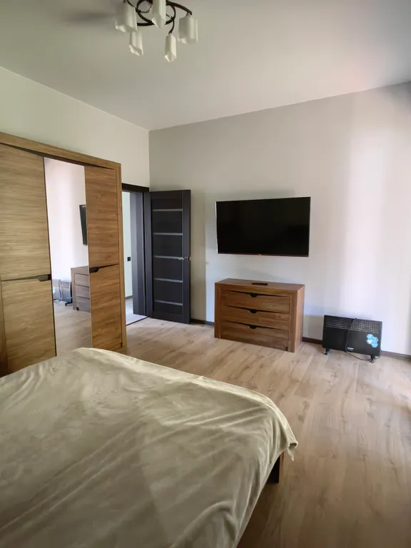 Дом у ручья