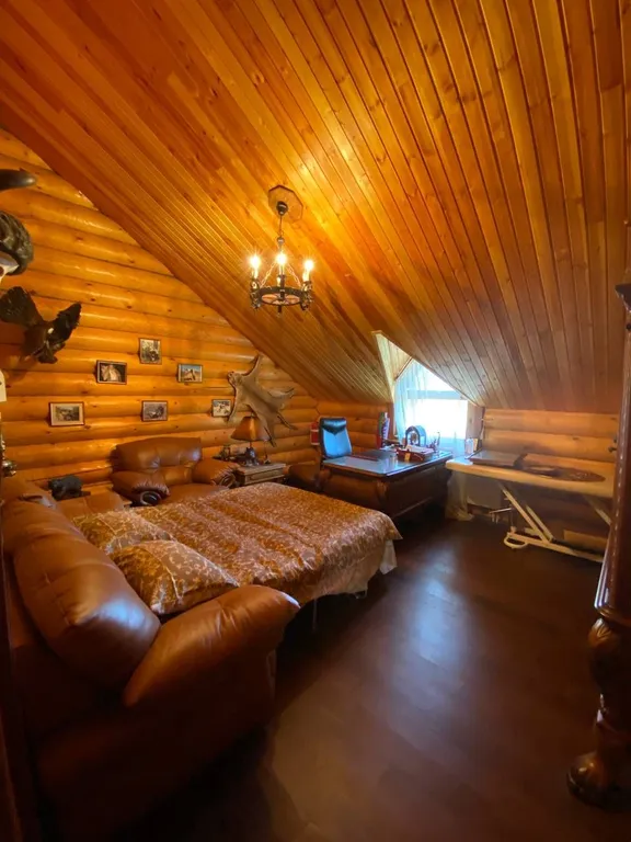 Коттедж с бассейном