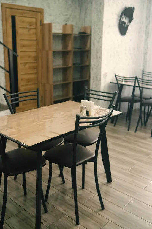 Новенький коттедж на большую компанию