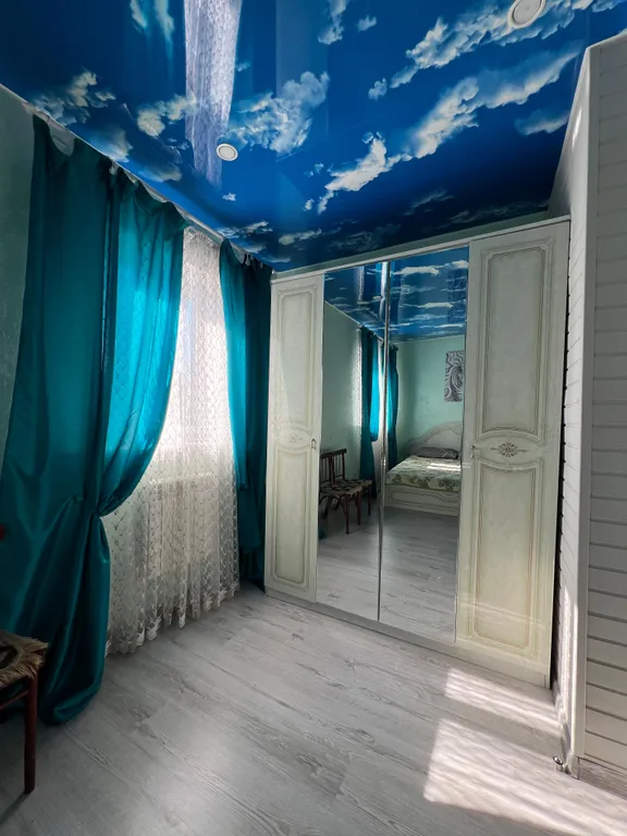 Уютный дом в черте города