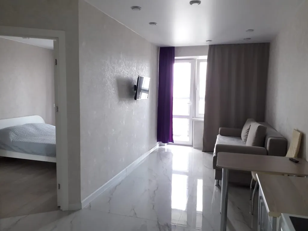 Новая красивая квартира с ремонтом 16 этаж4 раздельных места