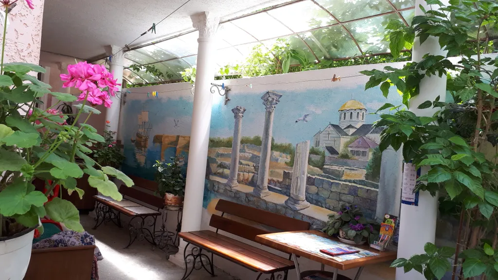 Дома, коттеджи-целиком-1/2 трёх комнатный семейный-7-8чел