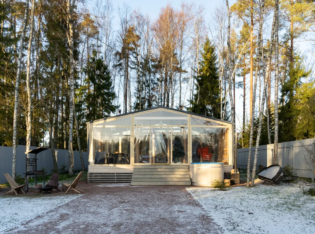 Семейный дом с купелью