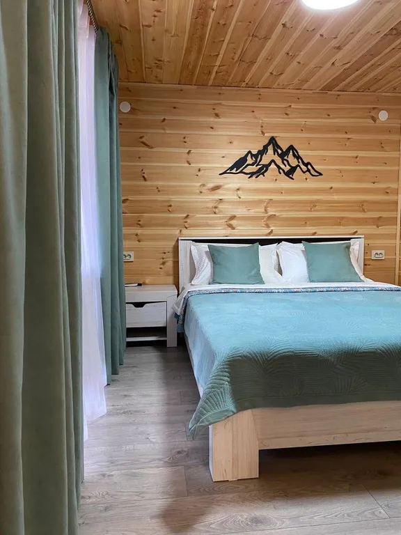 Дом с видом на горы Тортула