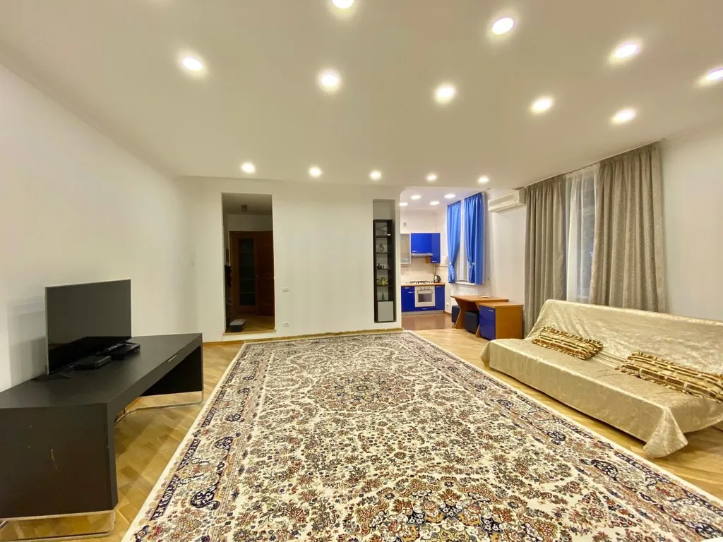 Уютная 1-комнатная квартира в центре Алматы