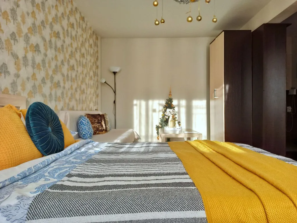 1-к квартира до 6 гостей около рынка Новый