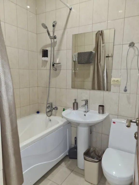 Квартира Уютные апартаменты в Сочи, недалеко от Зимнего театра и ждвокзала Сочи — Сочи