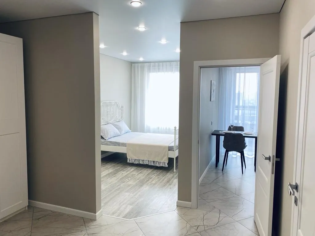 Уютная светлая новая квартира