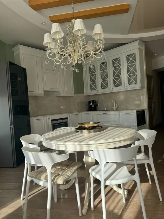 Шикарная евро-трёхкомнатная квартира на набережной — аренда посуточно в Владивосток