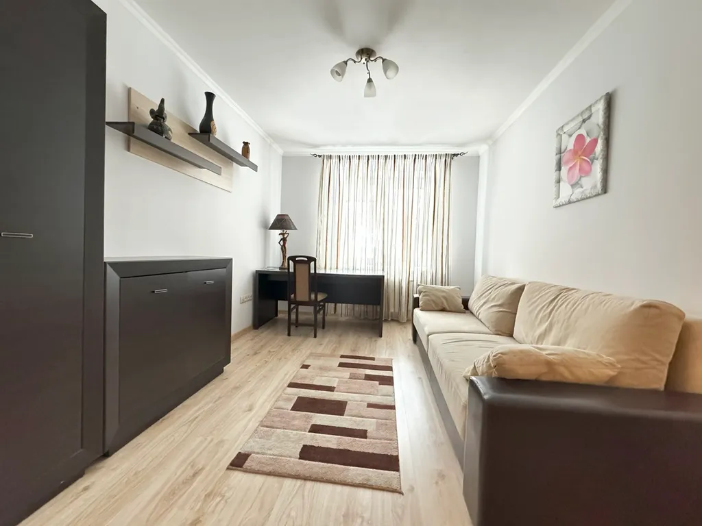 Трёхкомнатные апартаменты в центре