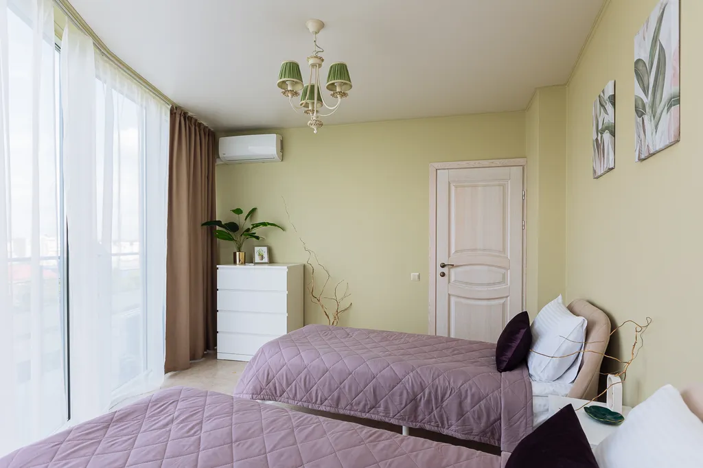 Очень большая квартира на берегу озера рядом с островом Канта