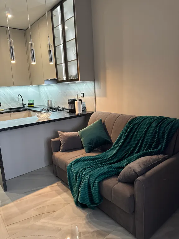 Престижная новая квартира рядом с парком победы