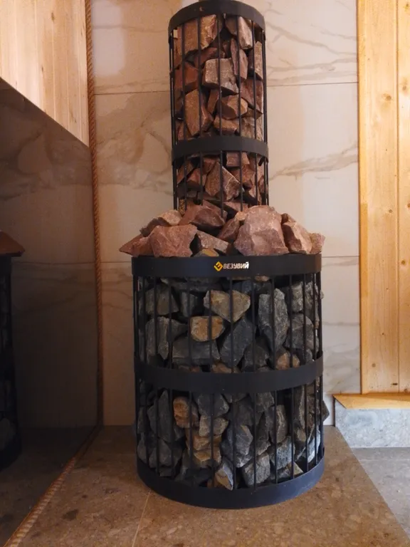 Коттедж с личным термальными бассейном и баней в центре Мостовского