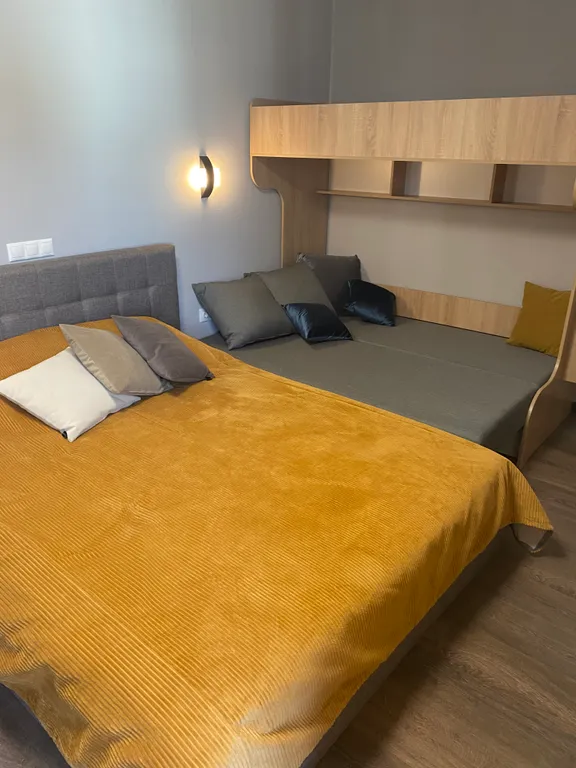 Уютная квартира с видом на Вознесенский монастырь в центре