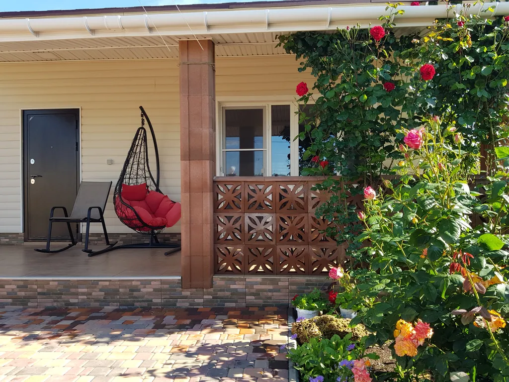 Трёхкомнатный дом у моря под ключ в пригороде