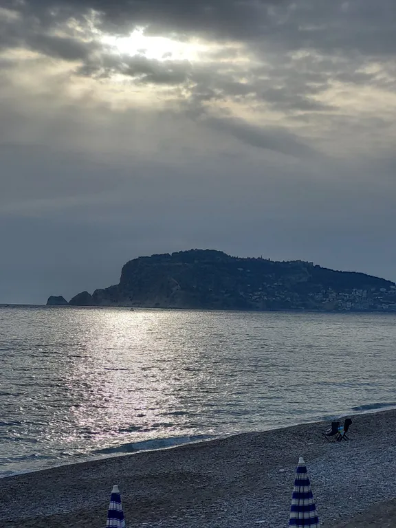 Новая квартира у моря в спокойном районе