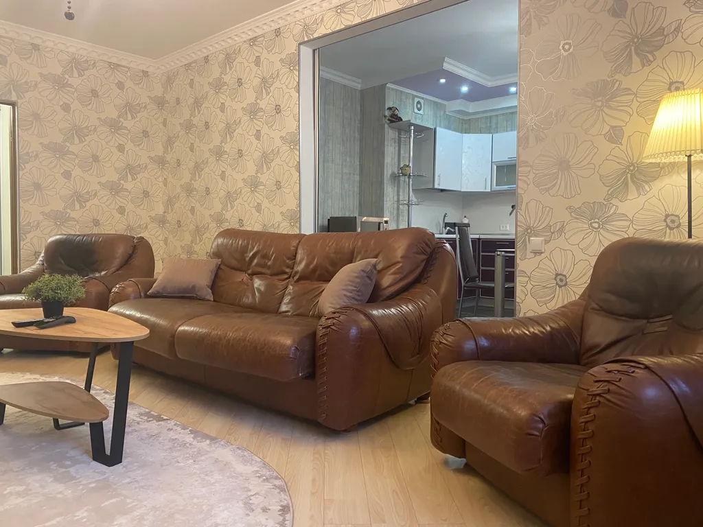 Просторный апартамент для действительно большой семьи