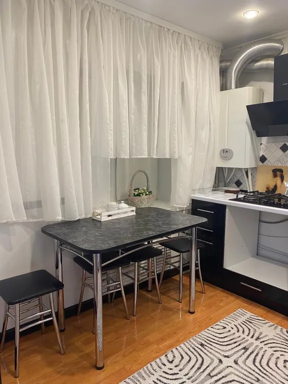 Уютная двухкомнатная квартира в центре города со всеми удобствами