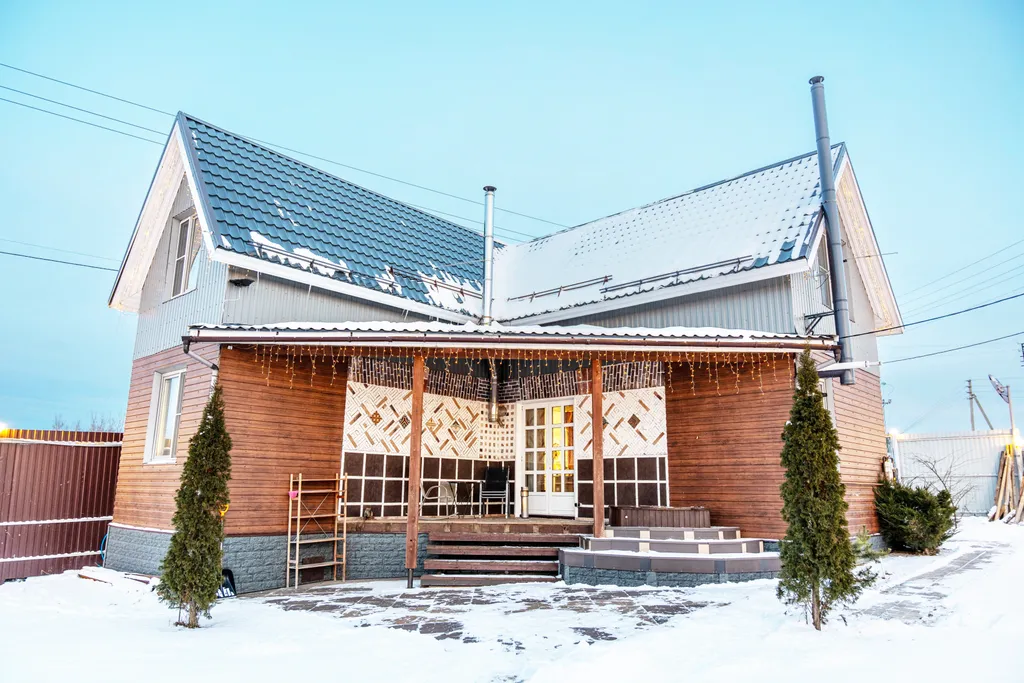 Коттедж Современный дом с уличной подогреваемой купелью и сауной — аренда посуточно в Дмитров