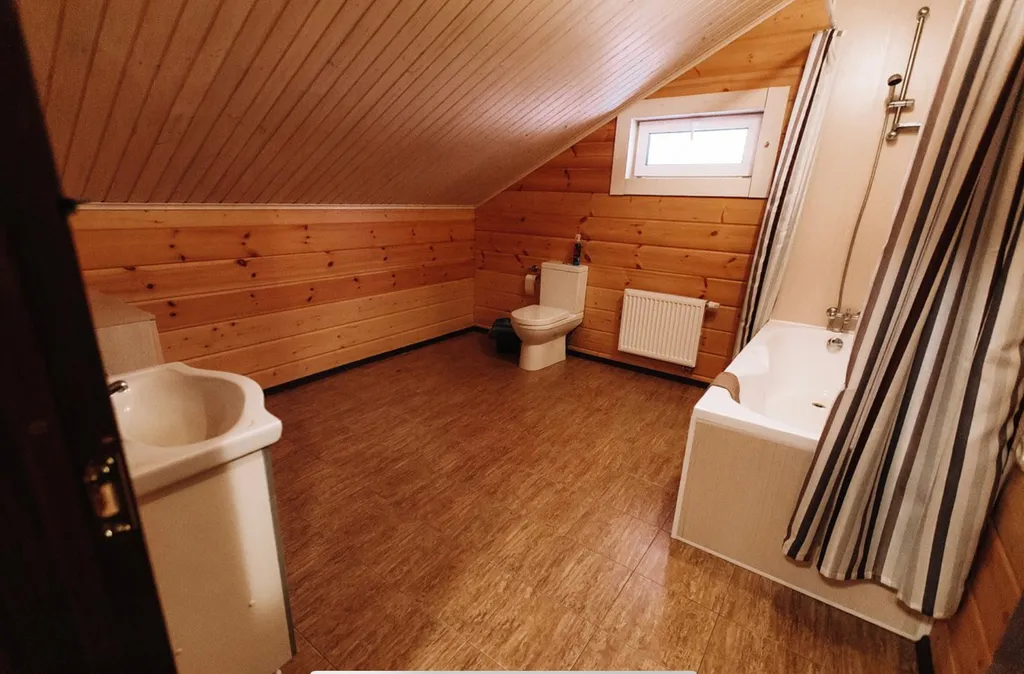 Коттедж с сауной рядом с озером