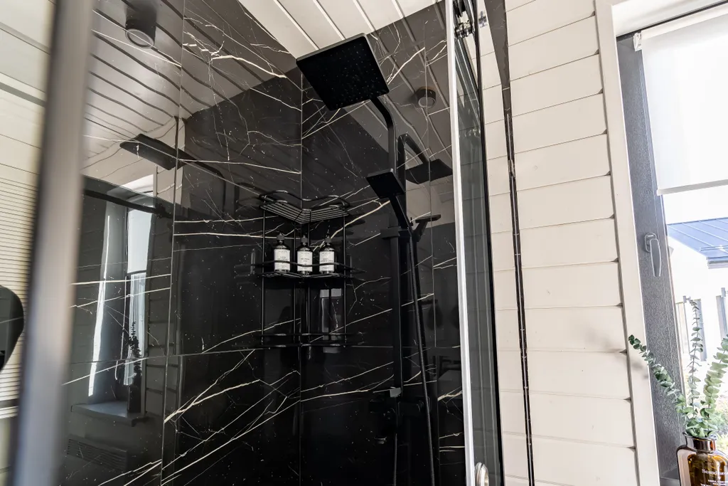 Коттедж Аренда дома у озера — Приозерск