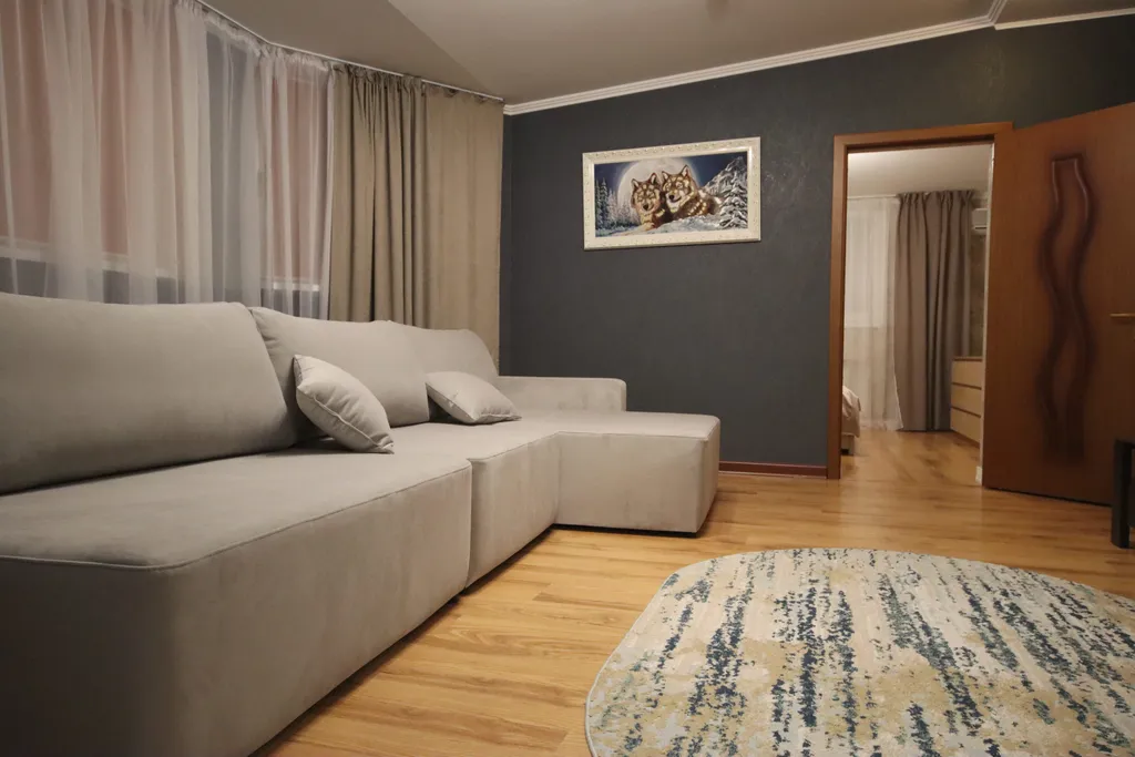 Квартира Двухкомнтаная квартира в 200 метрах от моря в центре города — Геленджик