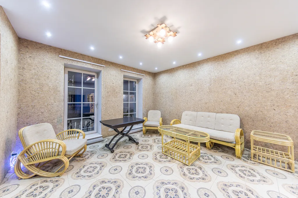 Просторный коттедж с бильярдом и сауной