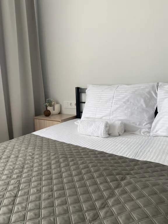 Квартира Квартира Уютные гостевые комнаты с выходом к бассейну — Севастополь