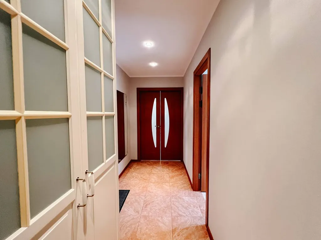 Уютная квартира с новым ремонтом, район ЖД вокзала