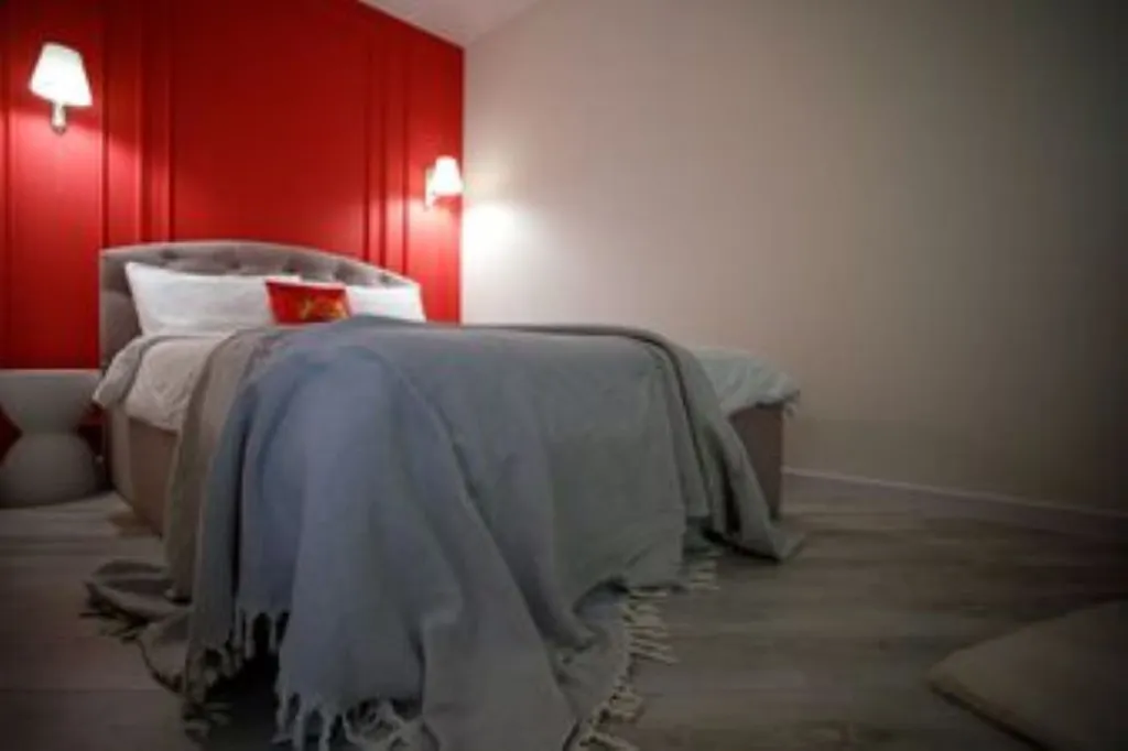 Дизайнерская квартира с камином