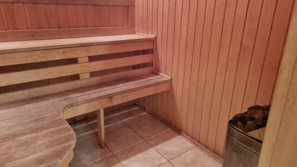 Малый коттедж с сауной