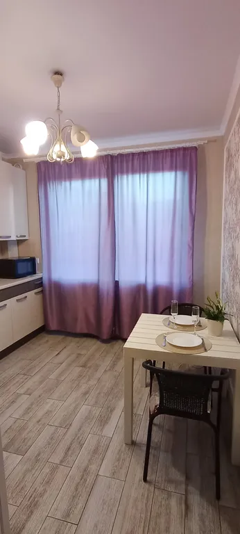 Квартира Апартаменты с ремонтом в новом доме — Калининград