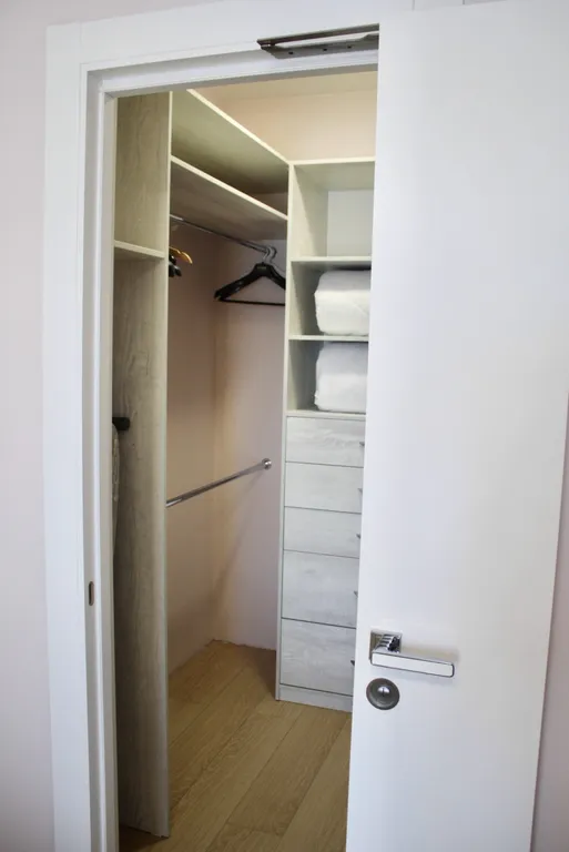 Персиковый пломбир - люкс в центре города