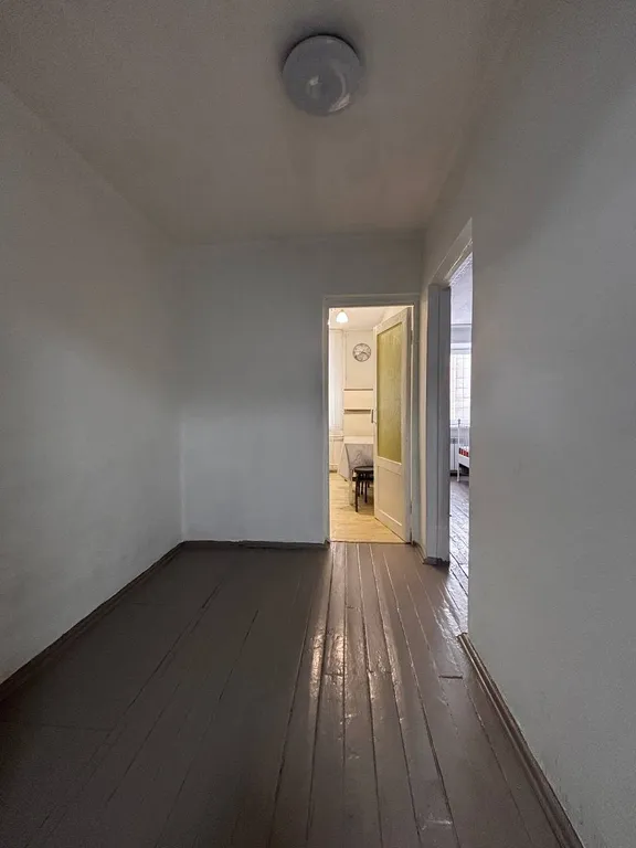 Чистая, просторная квартира в удобном месте