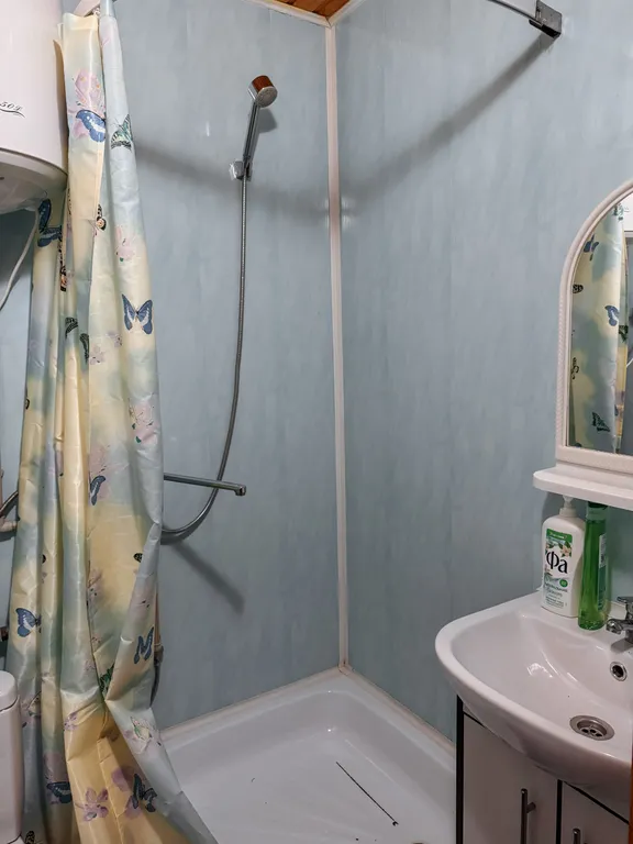 Уютный домик в саду