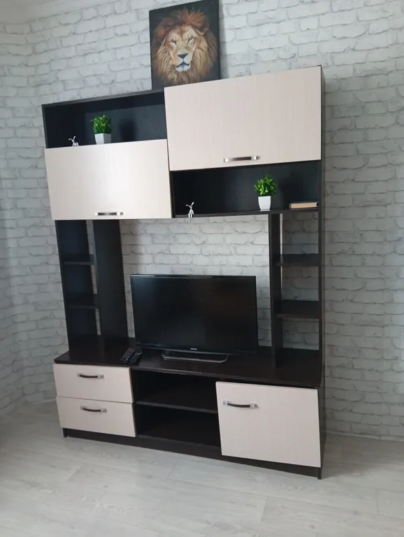 Просторная двухкомнатная, квартира с раздельными комнатами