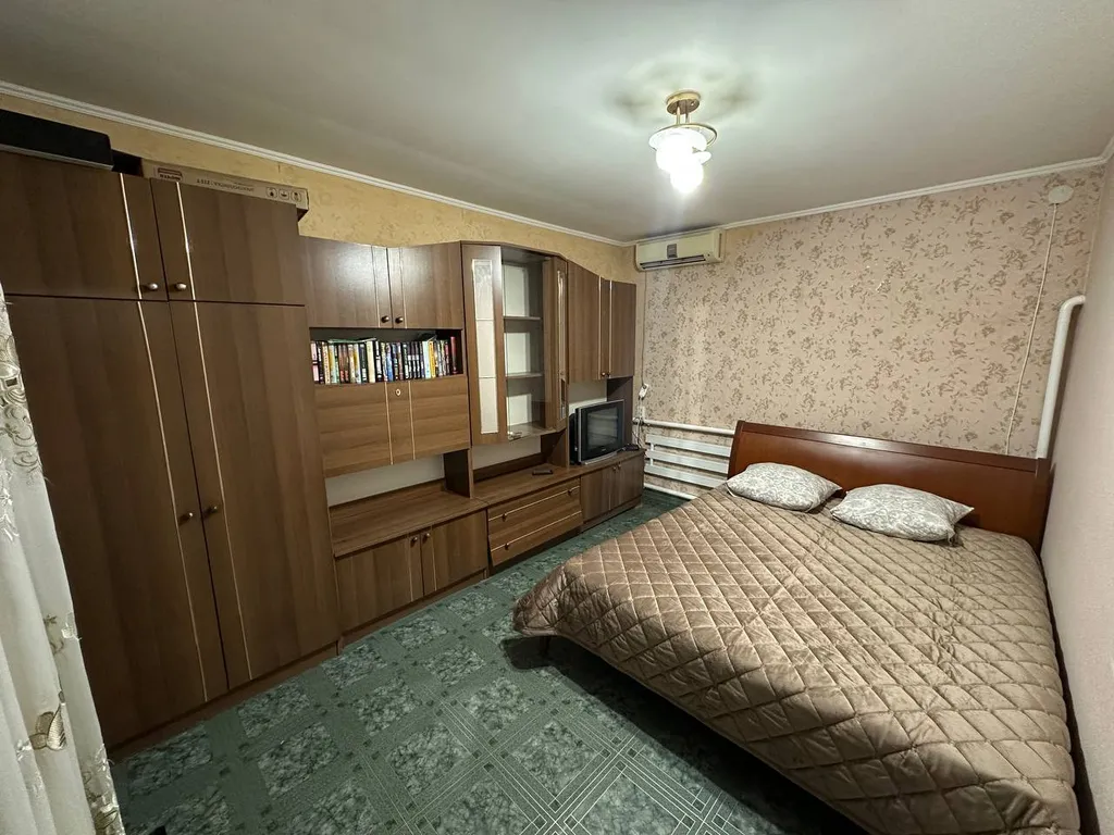 Коттедж Небольшой гостевой дом со встроенной кухней на берегу моря — аренда посуточно в Бердянск