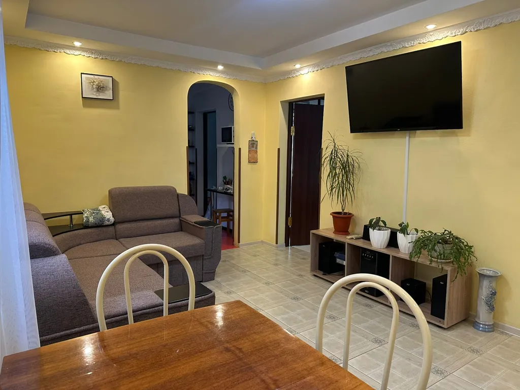 Коттедж Отдельно стоящий дом в центре — Судак