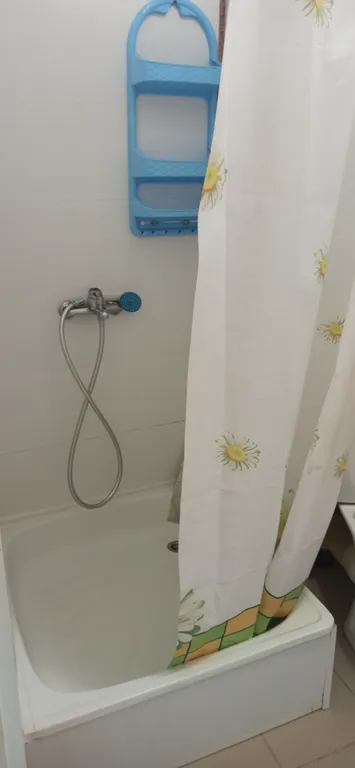 Уютный домик в цветах у Людмилы