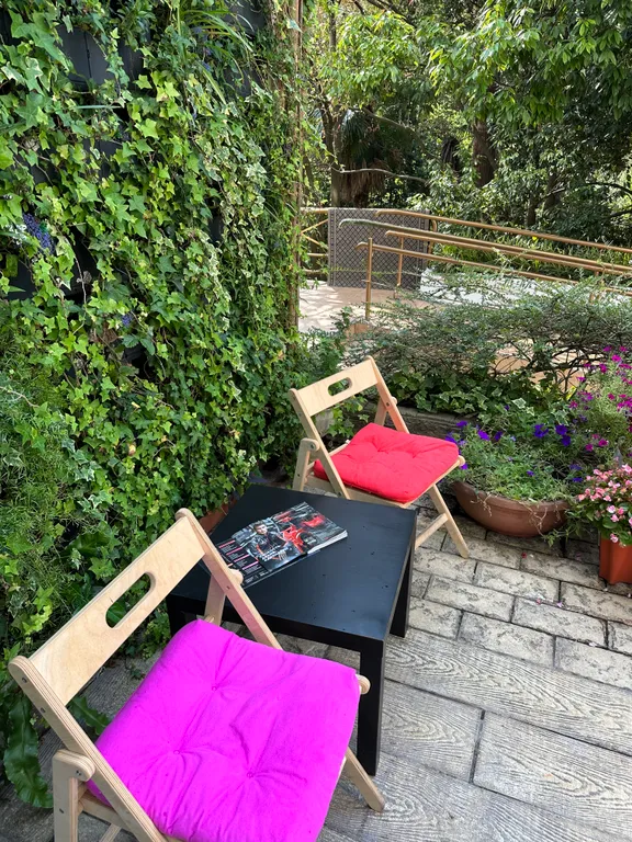 Очень теплый апартамент с открытым балконом, кухней, парковкой