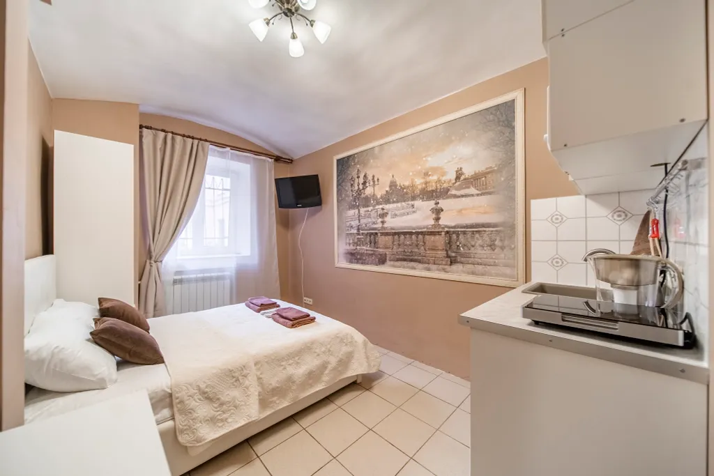 Студия у Таврического сада и метро