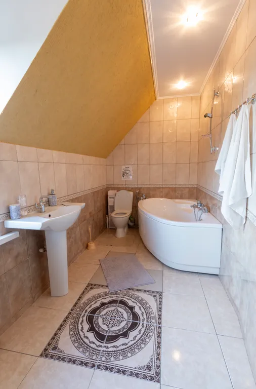 4-комнатный Дом