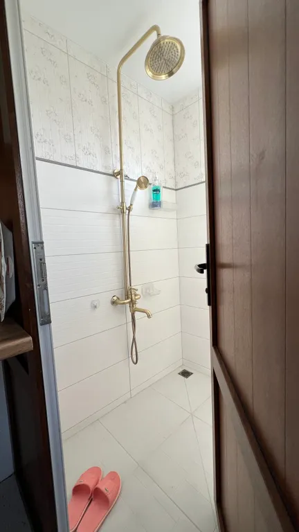 Дом прованс в саду