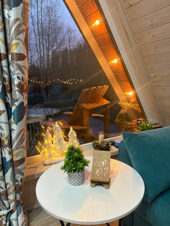 Домик у леса