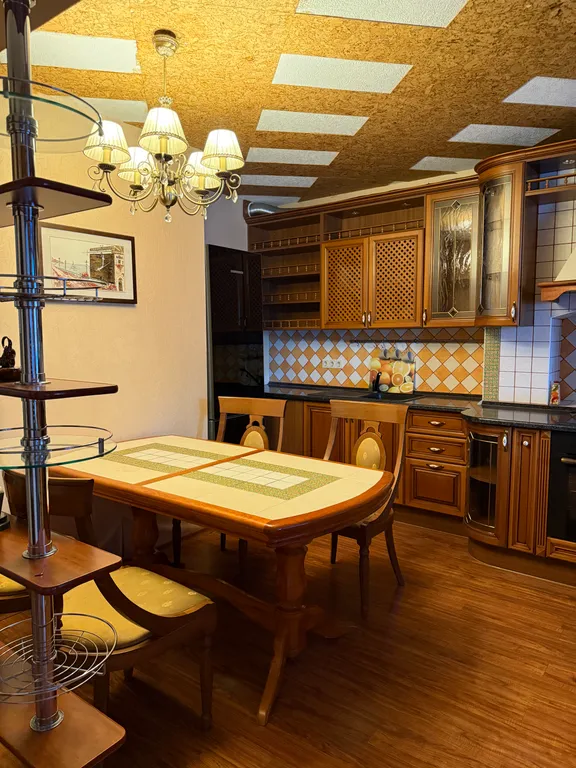 Просторная квартира в верхней части города