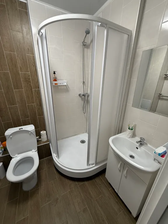 Уютная студия Рощинская 26 с видом на пруд