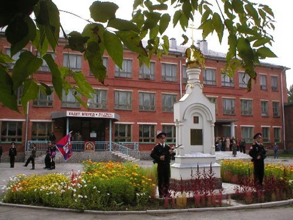 Квартира возле спорткомплекса Зима-Лето