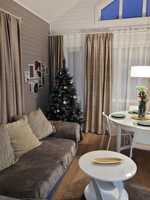 Коттедж Новый дом с огромной террасой и сауной на отдельной территории — Жаворонки